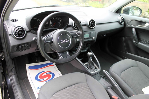 Audi A1 3 of 3