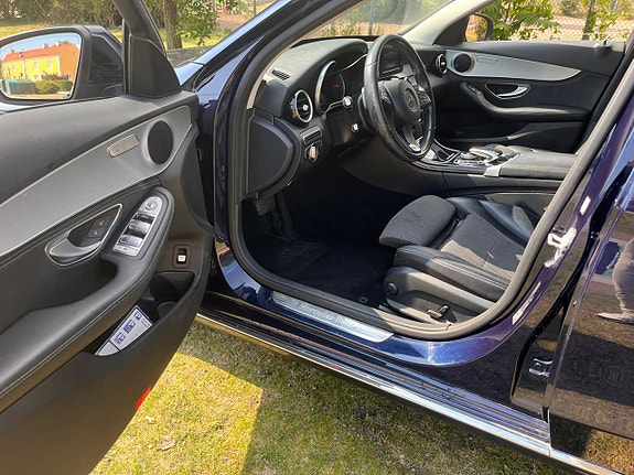 Mercedes-Benz C250 d 8 of 11