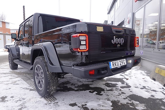 Jeep Gladiator 5 of 30