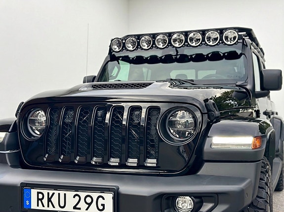 Jeep Gladiator 7 of 27