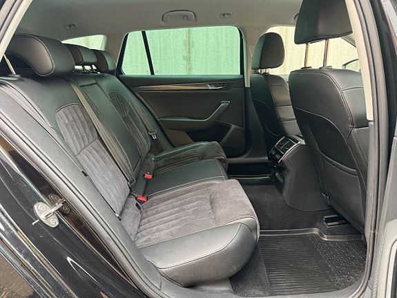Skoda Superb 7 of 11