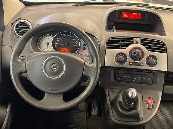 Renault Kangoo Express 8 of 9