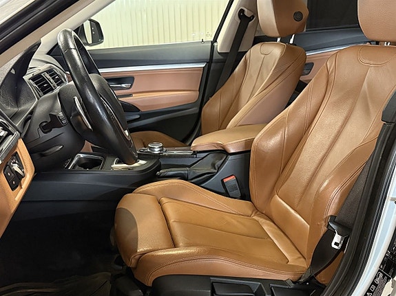 BMW 335i 6 of 13