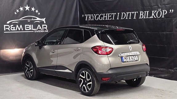 Renault Captur 5 of 27