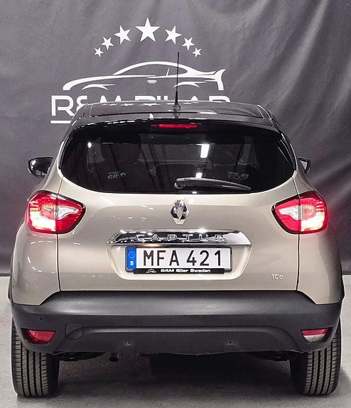 Renault Captur 6 of 27