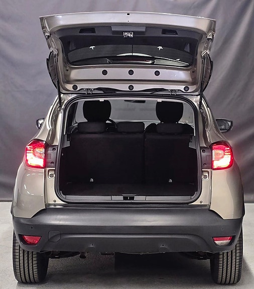 Renault Captur 7 of 27
