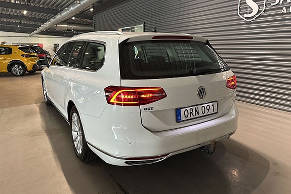 Volkswagen Passat 6 of 20