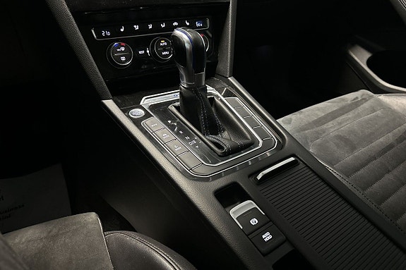 Volkswagen Passat 11 of 20