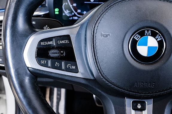 BMW 530e 20 of 27