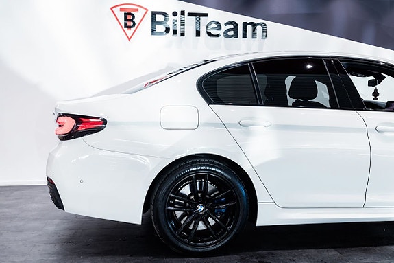 BMW 530e 12 of 27