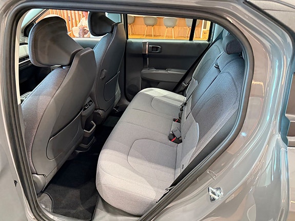 Kia EV3 8 of 10