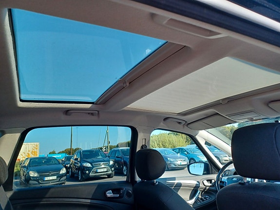 Ford S-MAX 12 of 20