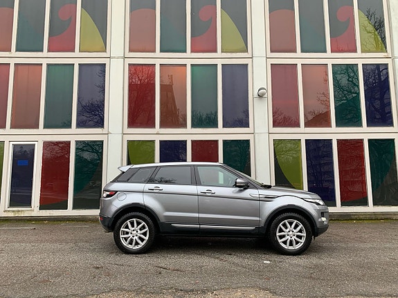 Land Rover Range Rover Evoque 21 of 27