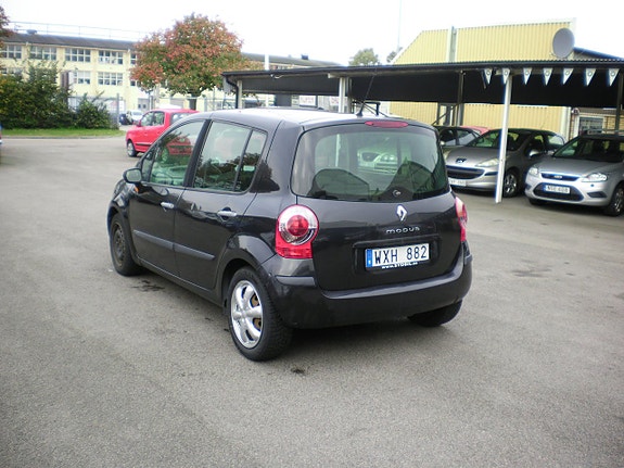 Renault Modus 8 of 11