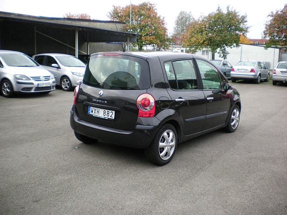 Renault Modus 9 of 11