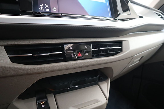 Volkswagen Multivan 20 of 26