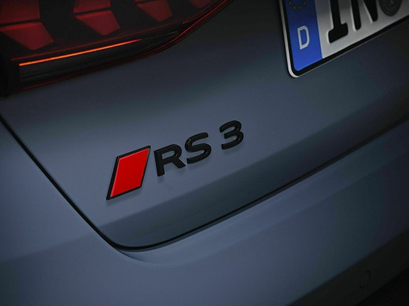 Audi RS3 2 of 5