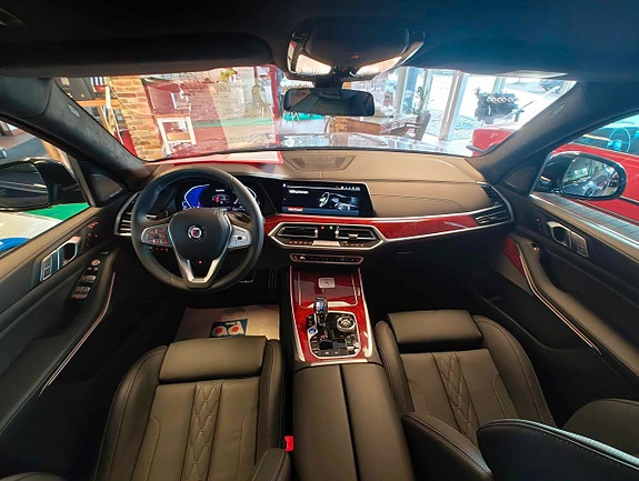 Alpina XB7 12 of 14