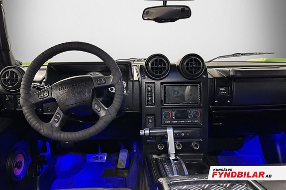 Hummer H2 16 of 17