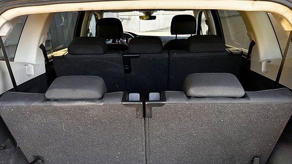 Volkswagen Tiguan 6 of 26
