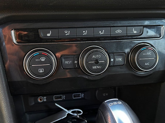 Volkswagen Tiguan 13 of 26