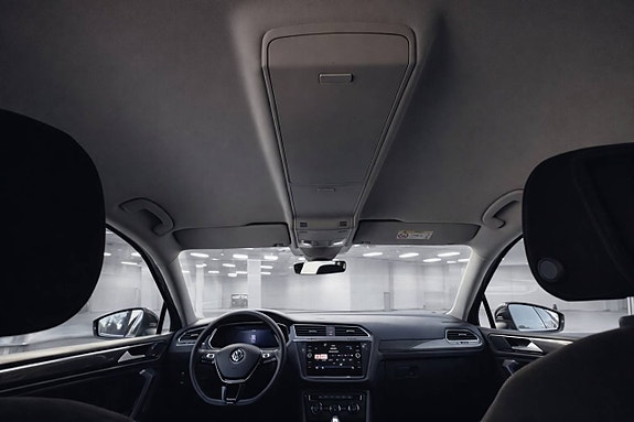 Volkswagen Tiguan 9 of 26