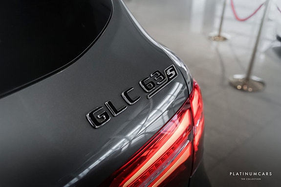 Mercedes-Benz GLC63 24 of 25