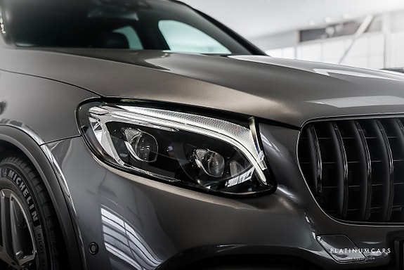 Mercedes-Benz GLC63 21 of 25