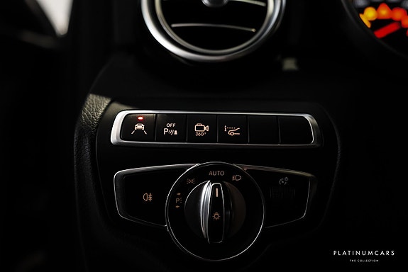 Mercedes-Benz GLC63 14 of 25