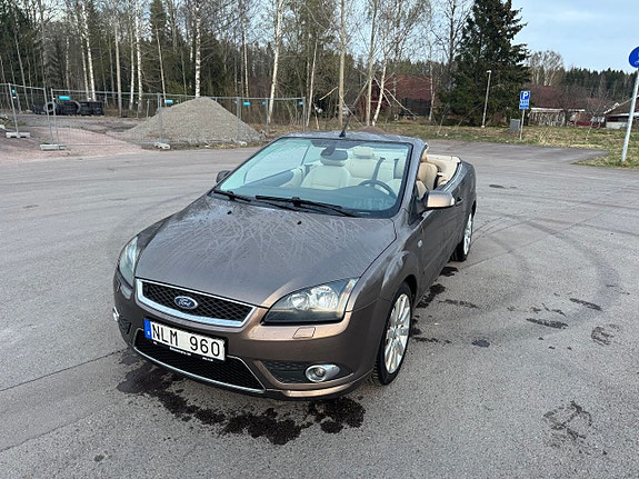 Ford Focus CC 17 of 24