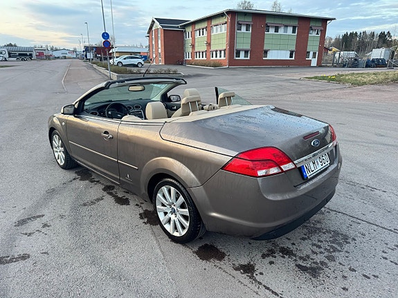 Ford Focus CC 19 of 24
