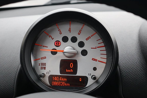 MINI Countryman One 12 of 17