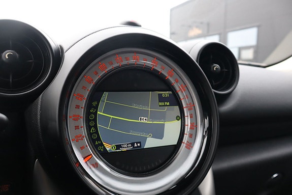 MINI Countryman One 3 of 17