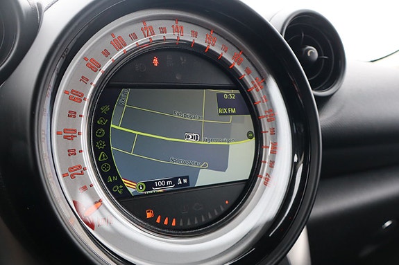MINI Countryman One 13 of 17