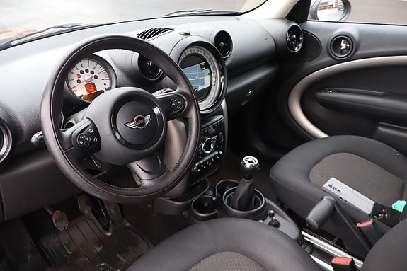MINI Countryman One 4 of 17