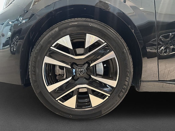 Peugeot 208 5 of 5
