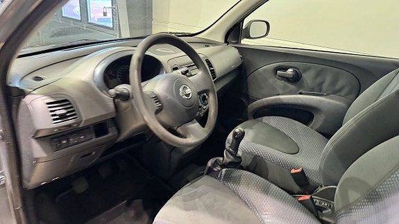 Nissan Micra 8 of 14