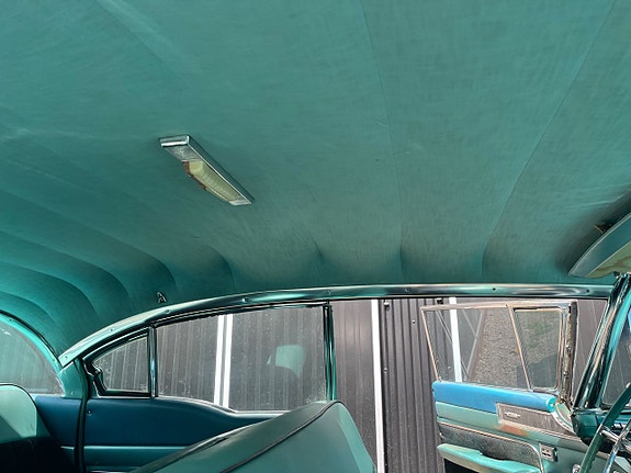 Cadillac Deville 14 of 22