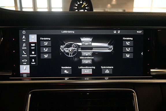 Porsche Panamera 4 25 of 28