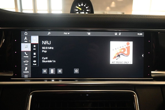 Porsche Panamera 4 22 of 28