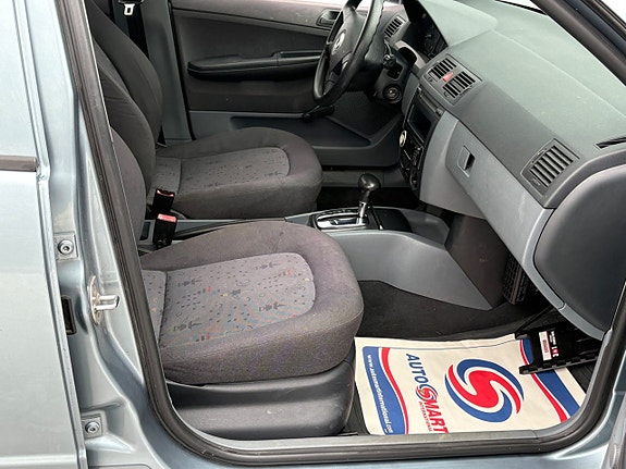 Skoda Fabia 12 of 15