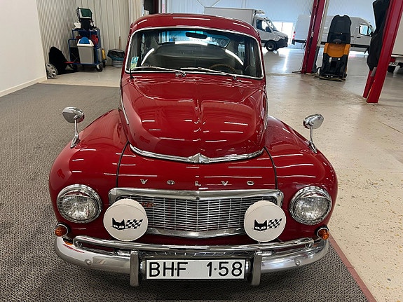 Volvo PV 10 of 30