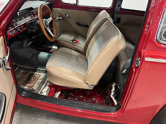 Volvo PV 12 of 30