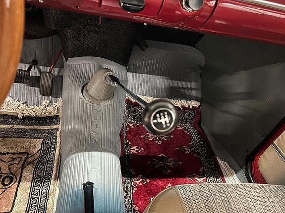 Volvo PV 19 of 30