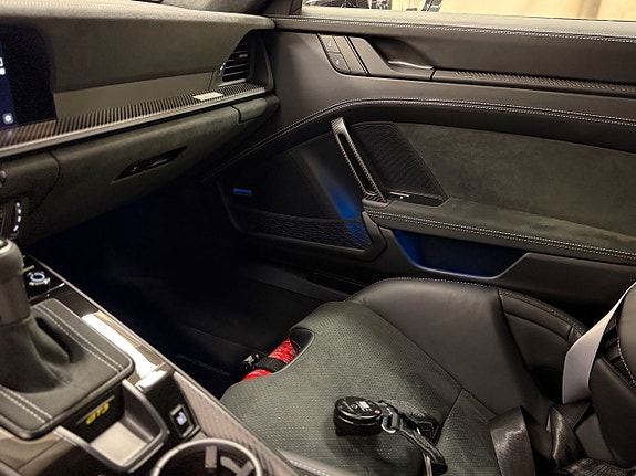 Porsche 911 14 of 25