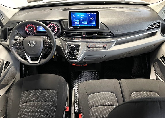 Maxus Deliver 9 13 of 23