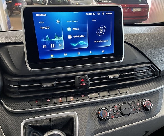 Maxus Deliver 9 19 of 23
