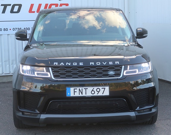 Land Rover Range Rover Sport 2 of 5