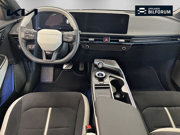 Kia EV6 7 of 19