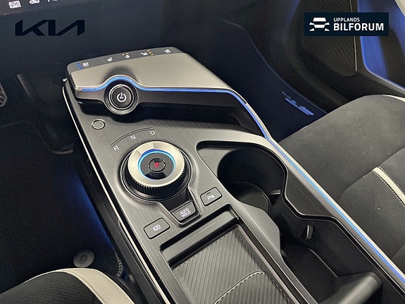 Kia EV6 12 of 19